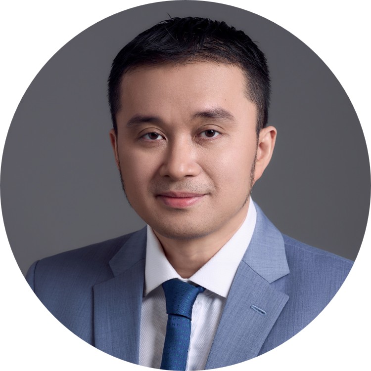 profile picture of Quang Nguyen